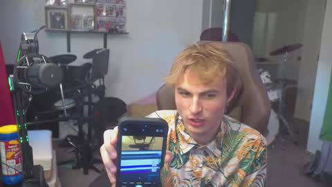 Snapshot of mattcashxxx chatting on 14, 9, 2025 Matt Cash online show from 14, 9, 2025