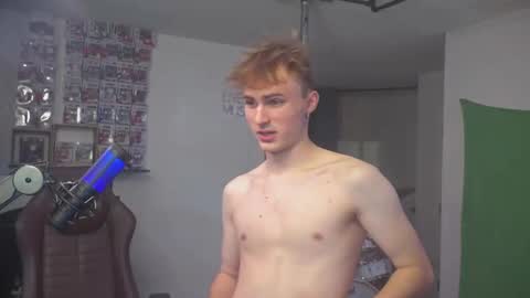 Snapshot of mattcashxxx chatting on 19, 9, 2025 Matt Cash online show from 19, 9, 2025