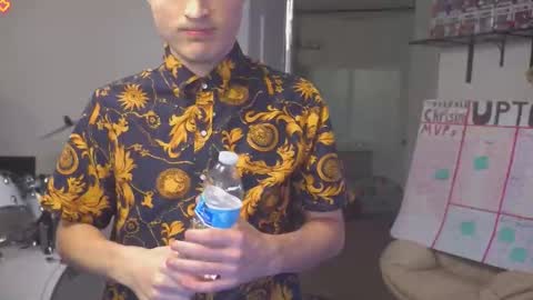 Snapshot of mattcashxxx chatting on 10, 10, 2025 Matt Cash online show from 10, 10, 2025