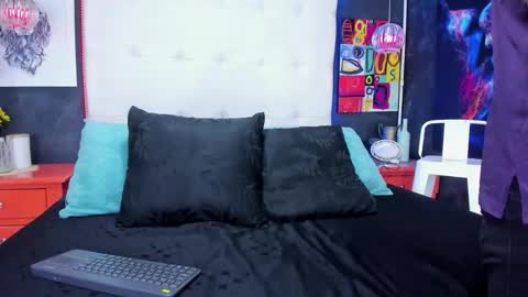 ---Matteo--- online show from 21, 10, 2025