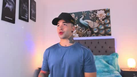 Matthew INDEPENDENT MODEL online show from 5, 3, 2026