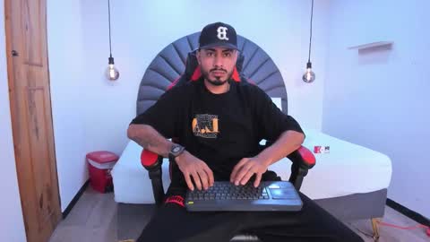 Snapshot of matthewcullenn chatting on 20, 2, 2026 Matthew online show from 20, 2, 2026