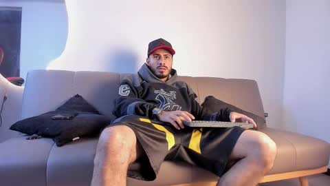 Snapshot of matthewcullenn chatting on 27, 2, 2026 Matthew online show from 27, 2, 2026