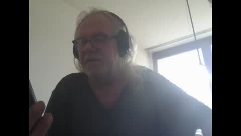 Snapshot of matthy60 chatting on 16, 9, 2025 Matthias online show from 16, 9, 2025