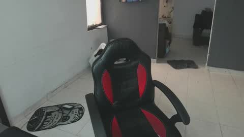 mattias     online show from 17, 2, 2025