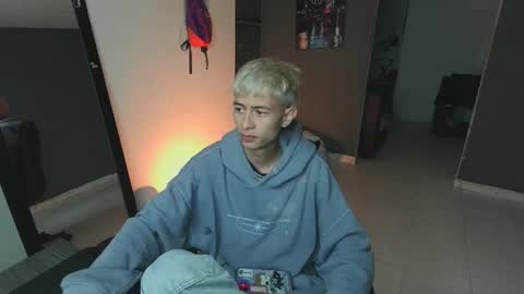 mattias     online show from 4, 3, 2025