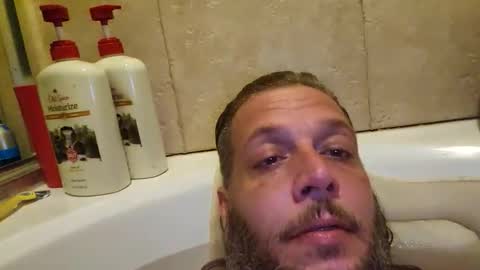 Mattmatt4401 online show from 9, 6, 2026