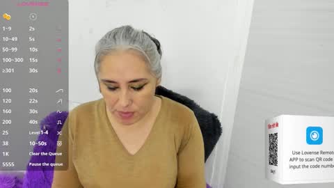 danna mature online show from 13, 2, 2026