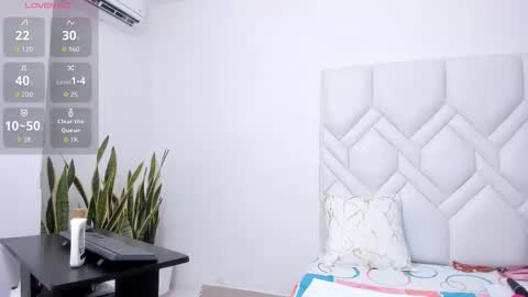 Snapshot of mature_hard_ chatting on 23, 10, 2025 ISABEL online show from 23, 10, 2025