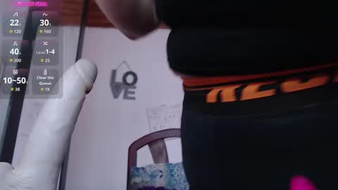 Mature liaa online show from 18, 12, 2025