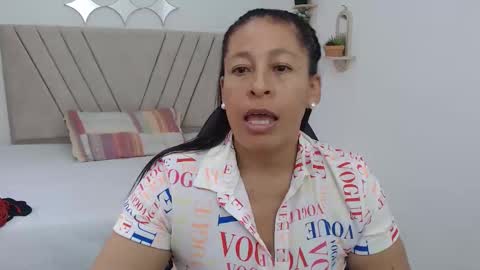 Martina online show from 6, 4, 2026