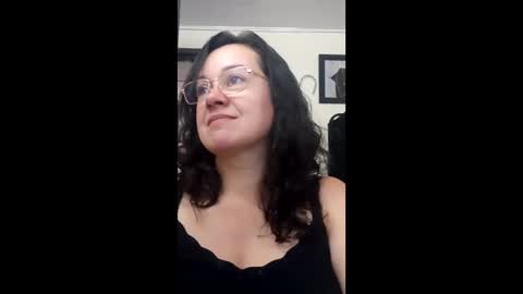 Snapshot of mature_wolf chatting on 16, 12, 2025 Sonia online show from 16, 12, 2025