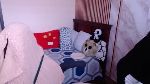 Snapshot of mature_wolf chatting on 19, 1, 2026 Sonia online show from 19, 1, 2026