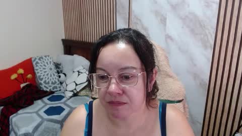 Snapshot of mature_wolf chatting on 5, 2, 2026 Sonia online show from 5, 2, 2026