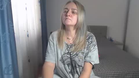 maturediana online show from 4, 2, 2025