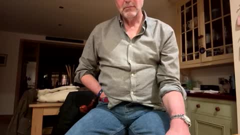 maturenakedmale online show from 13, 3, 2026