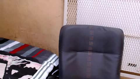 maturenesh online show from 15, 6, 2026