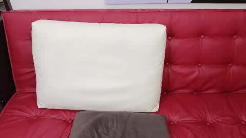 Helen tits size 85F online show from 24, 6, 2026