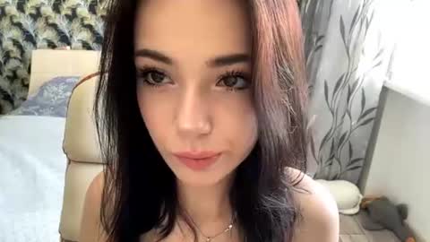 Lina online show from 14, 6, 2026