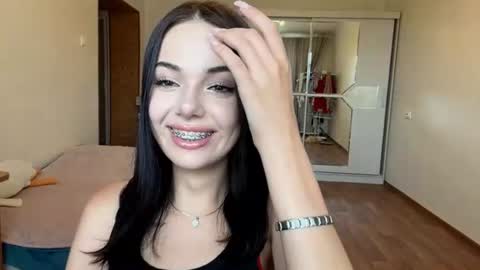 Lina online show from 31, 7, 2026