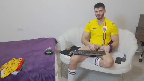 mauro_real_man online show from 4, 2, 2026