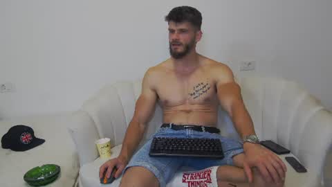 Snapshot of mauro_real_man chatting on 25, 6, 2026 mauro_real_man online show from 25, 6, 2026
