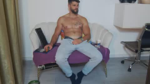 Snapshot of mauro_real_man chatting on 21, 7, 2026 mauro_real_man online show from 21, 7, 2026