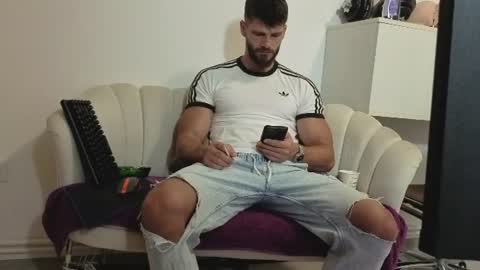 Snapshot of mauro_real_man chatting on 7, 8, 2026 mauro_real_man online show from 7, 8, 2026