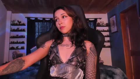 Hilary online show from 27, 12, 2024