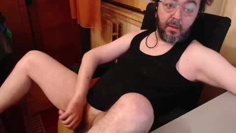 Max online show from 17, 5, 2026