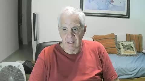 Snapshot of max_2017 chatting on 21, 12, 2024 max_2017 online show from 21, 12, 2024