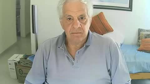 Snapshot of max_2017 chatting on 18, 1, 2025 max_2017 online show from 18, 1, 2025