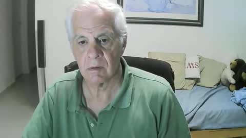 Snapshot of max_2017 chatting on 18, 10, 2025 max_2017 online show from 18, 10, 2025