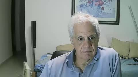 Snapshot of max_2017 chatting on 3, 12, 2025 max_2017 online show from 3, 12, 2025