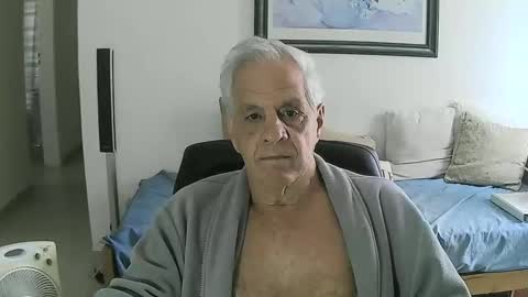 Snapshot of max_2017 chatting on 28, 2, 2026 max_2017 online show from 28, 2, 2026