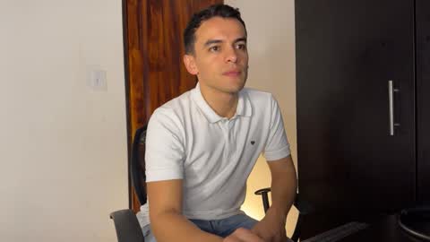 Snapshot of max_lancaster chatting on 8, 12, 2024 Max Lancaster online show from 8, 12, 2024