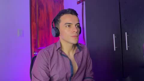 Snapshot of max_lancaster chatting on 11, 12, 2024 Max Lancaster online show from 11, 12, 2024