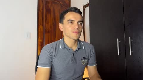 Snapshot of max_lancaster chatting on 14, 12, 2024 Max Lancaster online show from 14, 12, 2024