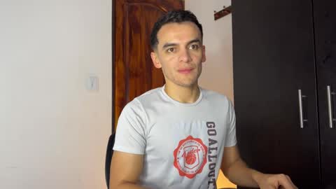 Snapshot of max_lancaster chatting on 29, 12, 2024 Max Lancaster online show from 29, 12, 2024