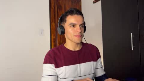 Snapshot of max_lancaster chatting on 4, 1, 2025 Max Lancaster online show from 4, 1, 2025