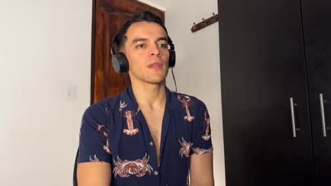 Snapshot of max_lancaster chatting on 5, 1, 2025 Max Lancaster online show from 5, 1, 2025