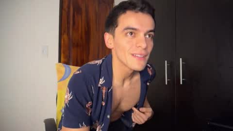 Snapshot of max_lancaster chatting on 16, 1, 2025 Max Lancaster online show from 16, 1, 2025