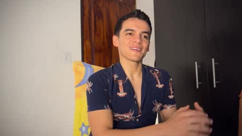 Snapshot of max_lancaster chatting on 17, 1, 2025 Max Lancaster online show from 17, 1, 2025