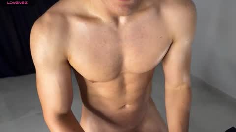 Snapshot of max_lancaster chatting on 11, 10, 2025 Max Lancaster online show from 11, 10, 2025