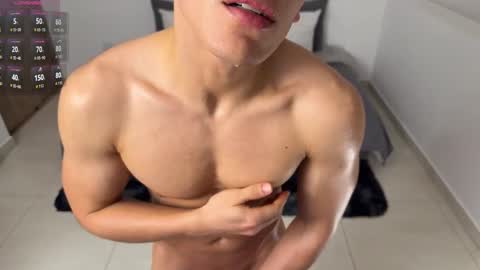 Snapshot of max_lancaster chatting on 8, 3, 2026 Max Lancaster online show from 8, 3, 2026