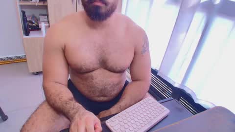 max_love25 online show from 10, 5, 2026