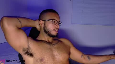 Snapshot of max_meyer chatting on 18, 9, 2025 max_meyer online show from 18, 9, 2025