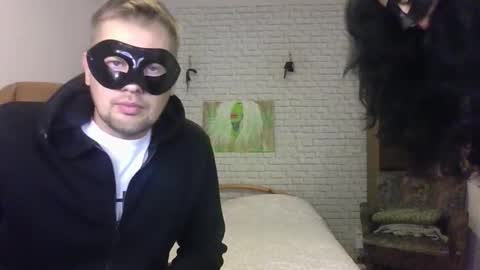Snapshot of max_mila_888 chatting on 29, 9, 2025 Max  Aliya online show from 29, 9, 2025