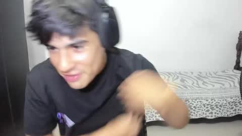 Snapshot of max_miller66 chatting on 6, 10, 2025 Max online show from 6, 10, 2025