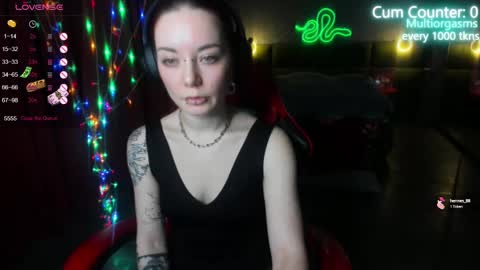 Snapshot of max_phoenix chatting on 8, 3, 2025 Max online show from 8, 3, 2025